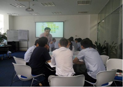 冠卓咨询《TTT（企业内训师的培训）》在某公司成功举办，助力企业管理咨询服务提升
